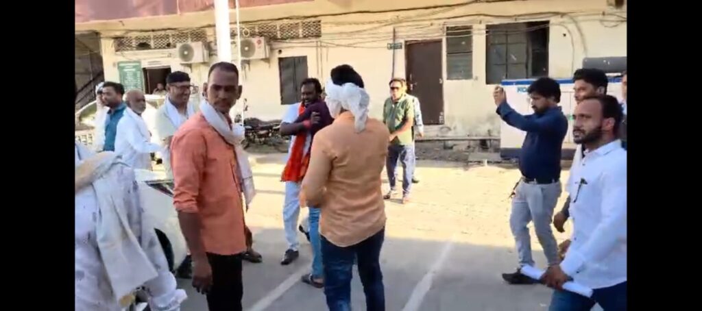 Akola municipal corporation clash Agrawal Bharuka