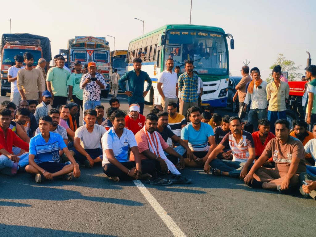 Medshi bypass accident 10 women injured