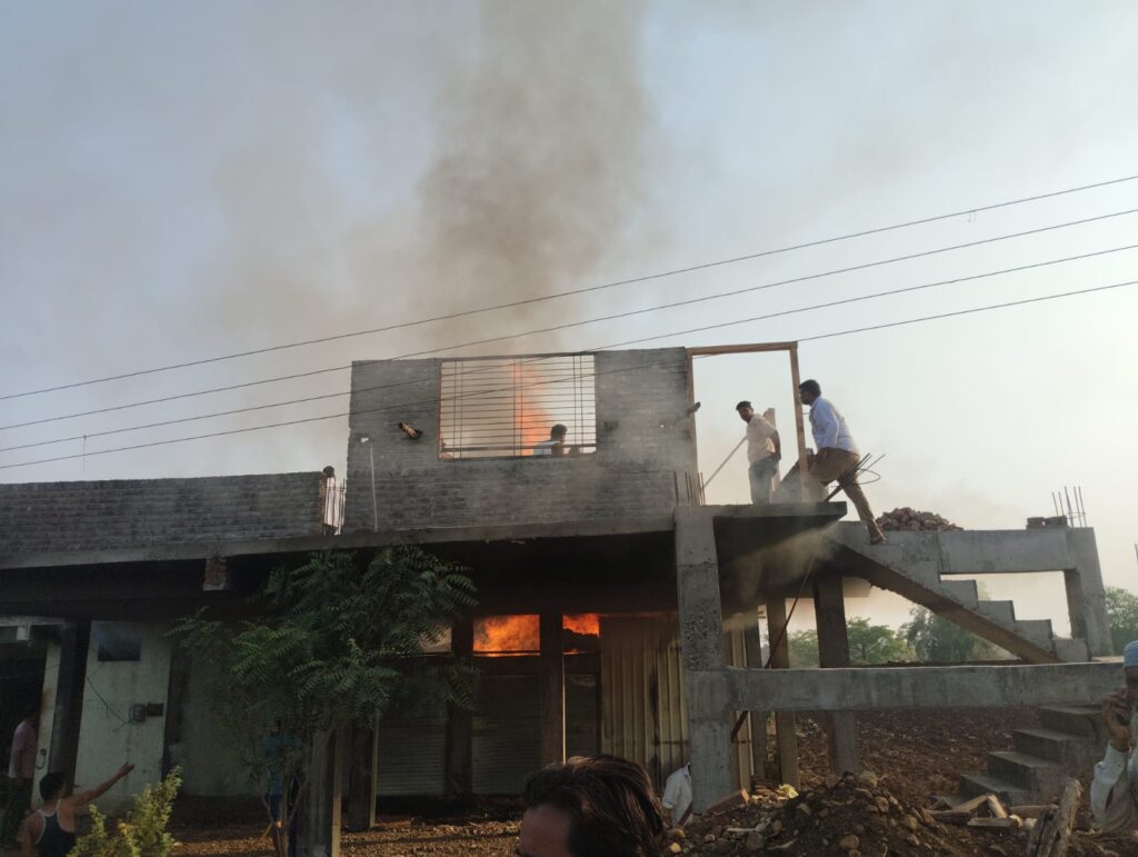 Medshi furniture shop fire
