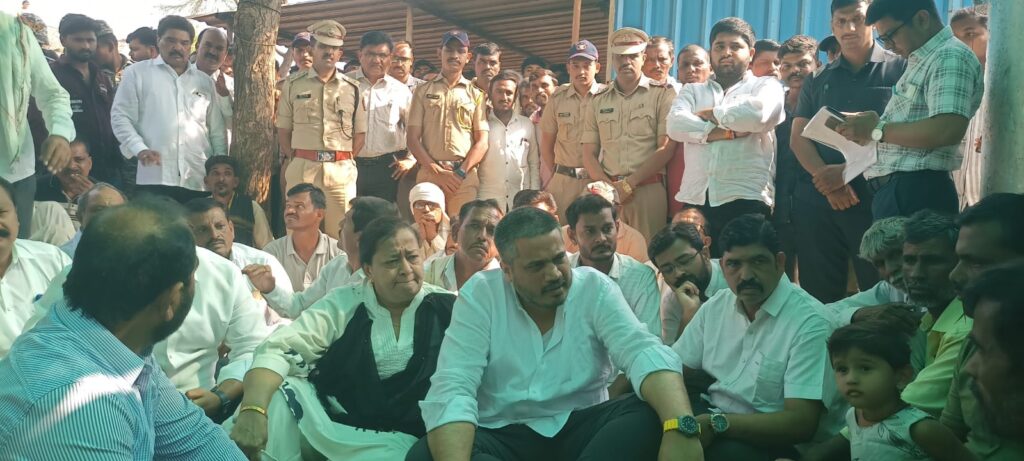Akola Minor Girl Assault Case Rohit Pawar